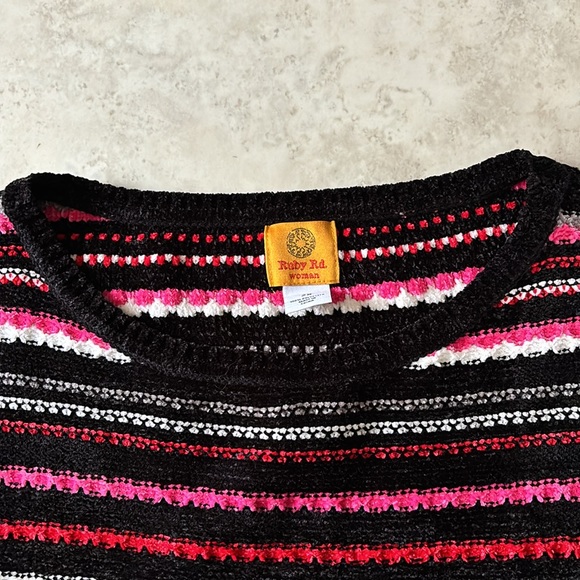Ruby Rd. Woman’s Sweater - Picture 10 of 11